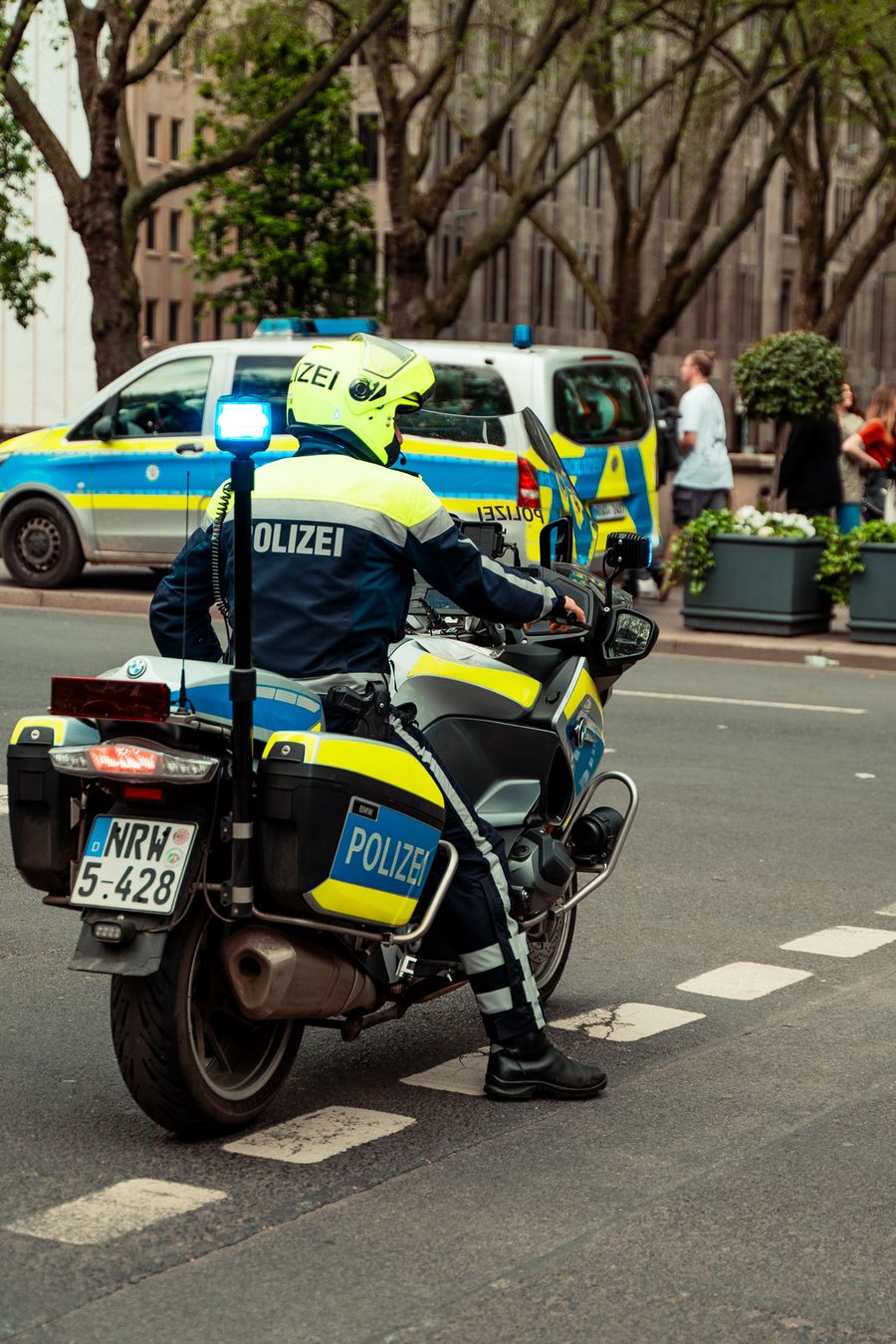 Polizeimotorrad der deutschen Polizei im Einsatz